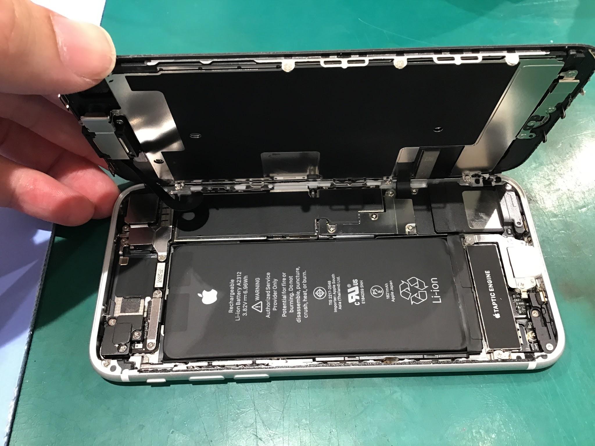 電池のヘリの早さが気になるiPhoneをお持ちの方はスマホ修理工房丸井錦糸町店にご相談ください！